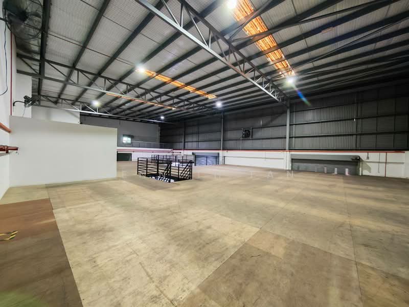 Kilang untuk Disewa di Eco Business Park 1 (Johor Bahru) - Kenneth Tan - Interior - PropertyGuru.com.my