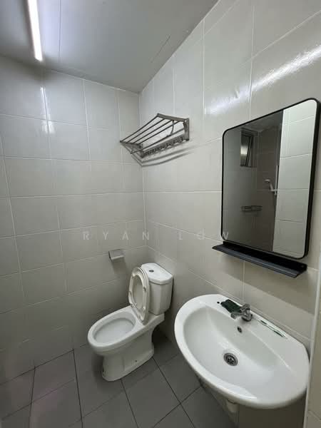 Apartment for Rent at Residensi Pandanmas 2 - Ryan Low - Bathroom - PropertyGuru.com.my