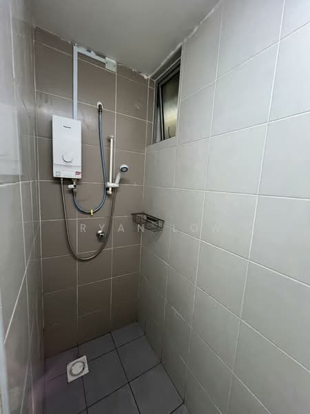 Apartment for Rent at Residensi Pandanmas 2 - Ryan Low - Bathroom - PropertyGuru.com.my