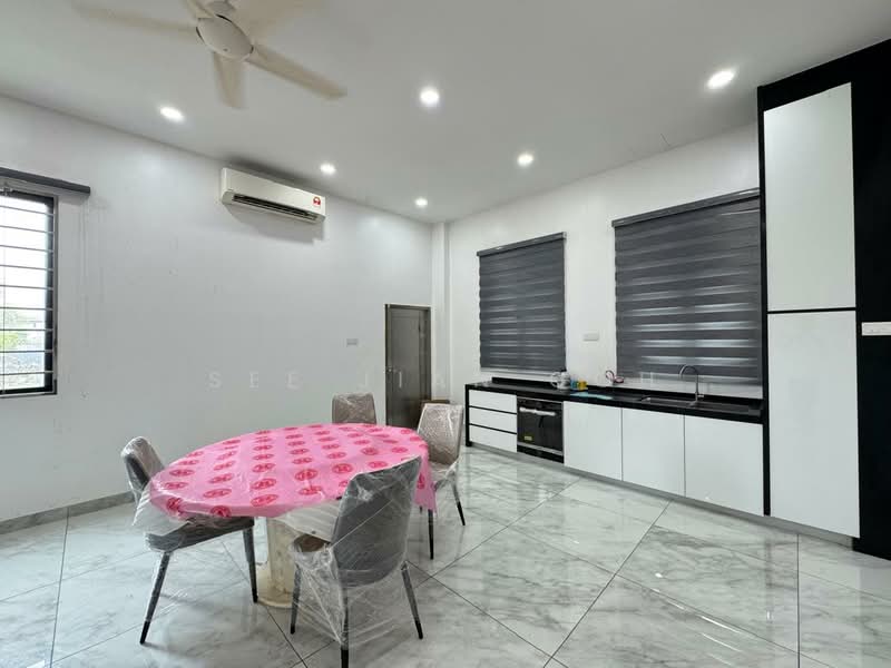 Bungalow for Rent in Seberang Perai (Penang) - See Jian Goh - Dining Room - PropertyGuru.com.my
