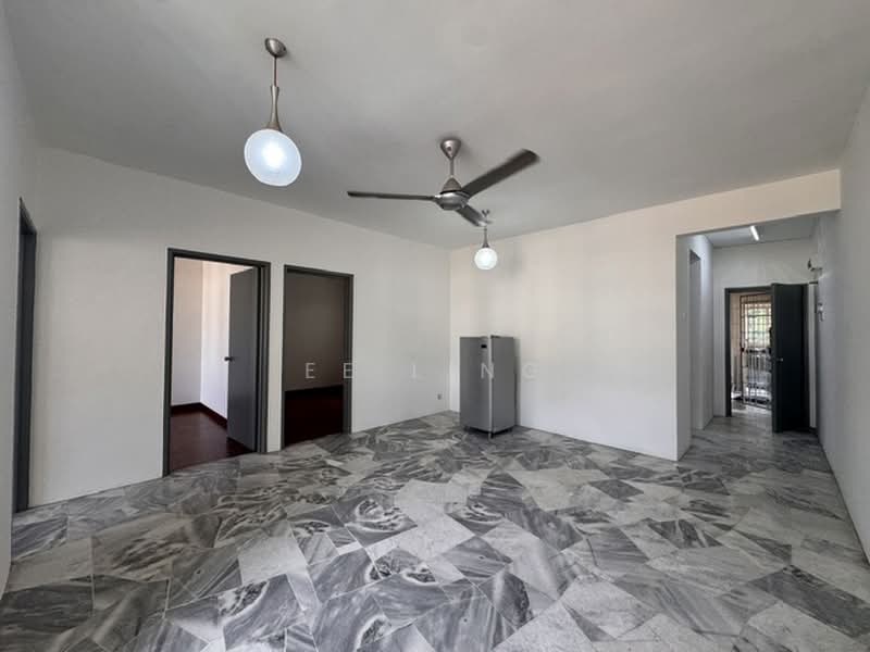 Pangsapuri untuk Disewa di Semarak Apartment - EE Ling - Living Room - PropertyGuru.com.my