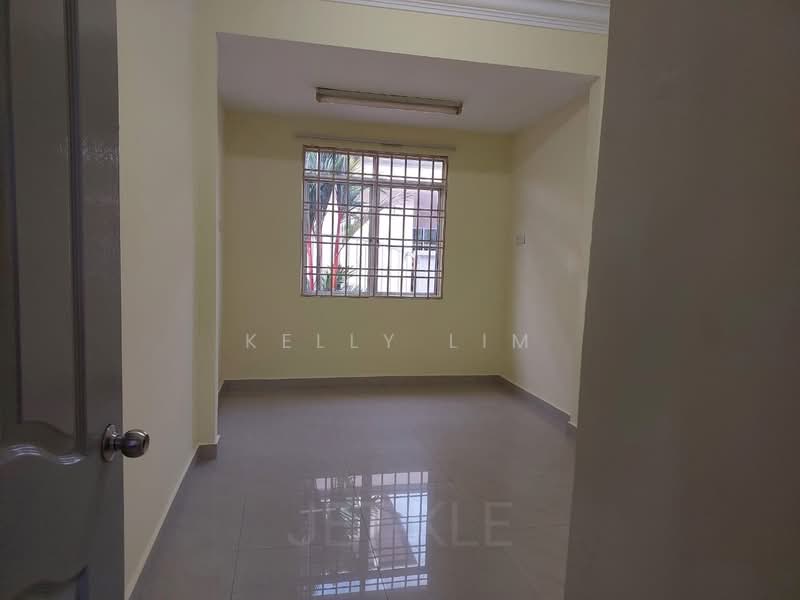 Semi-Detached House for Sale in Bandar Bukit Raja (Klang) - Kelly Lim - PropertyGuru.com.my