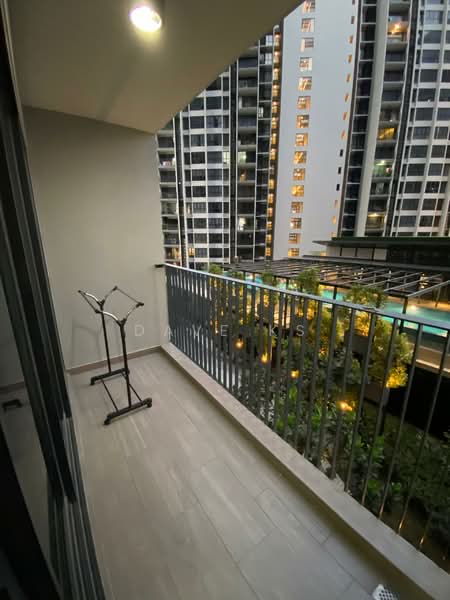 Servis Apartment untuk Dijual di Geo Bukit Rimau - Dave KS - Balcony - PropertyGuru.com.my