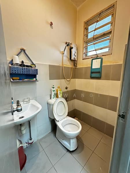 Rumah Teres untuk Dijual di Taman Bukit Dahlia (Pasir Gudang) - Seri Wangi - PropertyGuru.com.my