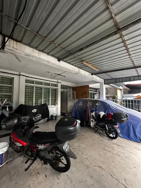 Rumah Teres untuk Dijual di Taman Bukit Dahlia (Pasir Gudang) - Seri Wangi - PropertyGuru.com.my