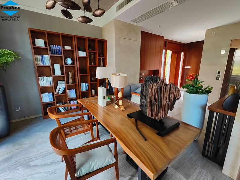 Bungalow for Sale in Forest City (Gelang Patah) - Lucas Wong - Study - PropertyGuru.com.my