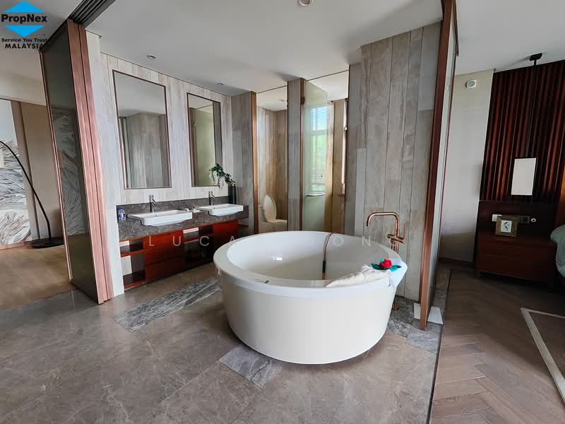 Bungalow for Sale in Forest City (Gelang Patah) - Lucas Wong - Bathroom - PropertyGuru.com.my