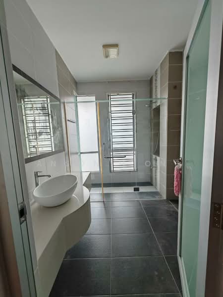 2.5-storey Terraced House for Sale in Taman Sutera Utama (Skudai) - Anson Hiong - Bathroom - PropertyGuru.com.my