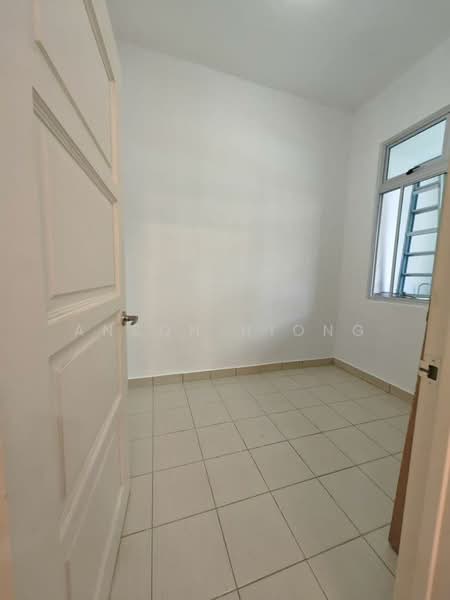 2.5-storey Terraced House for Sale in Taman Sutera Utama (Skudai) - Anson Hiong - Interior - PropertyGuru.com.my