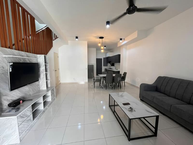 2-storey Terraced House for Rent in Seksyen U13 (Setia Alam) - Max Khor Phor xiong - Living Room - PropertyGuru.com.my