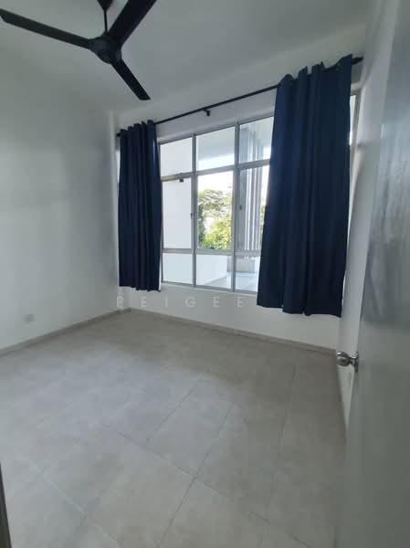 Service Residence for Sale at The Zizz @ Damansara North - PeiGee . - Interior - PropertyGuru.com.my