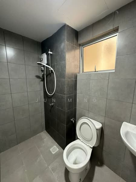 Condominium for Rent at Residensi Sateria - Jun Ming - Bathroom - PropertyGuru.com.my