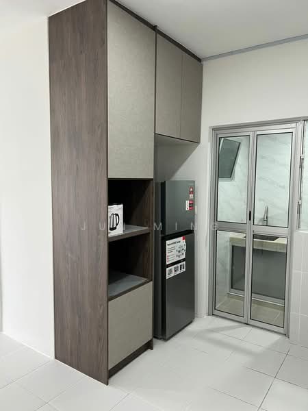 Condominium for Rent at Residensi Sateria - Jun Ming - Kitchen - PropertyGuru.com.my