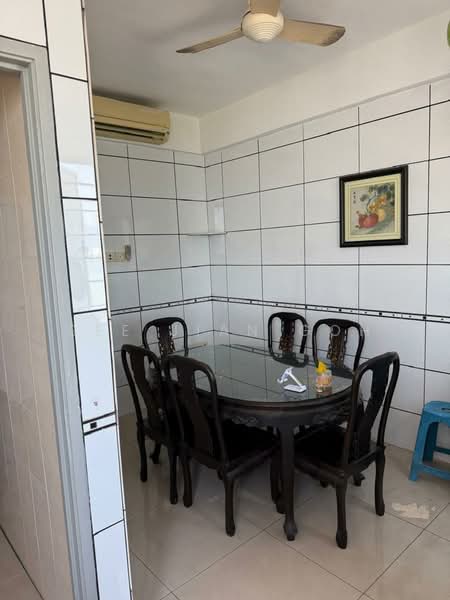 Pangsapuri untuk Disewa di Vista Perdana Apartment - See Jian Goh - Dining Room - PropertyGuru.com.my