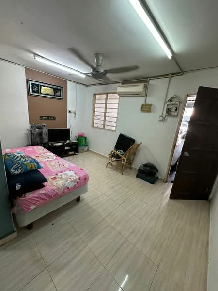 2-storey Terraced House for Sale in Bandar Putra Bertam (Kepala Batas) - Aswad . - Bedroom - PropertyGuru.com.my