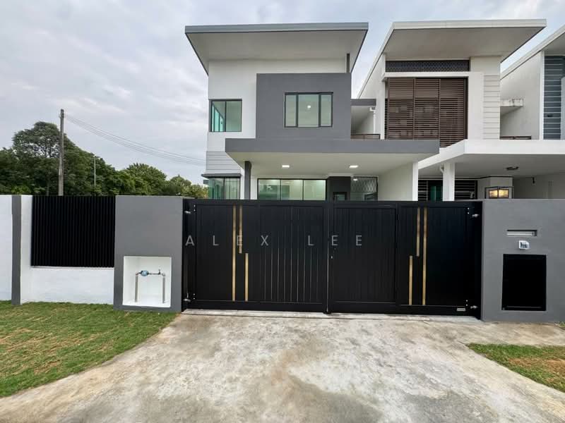2-storey Terraced House for Sale in Klang (Selangor) - Alex Lee - Exterior - PropertyGuru.com.my