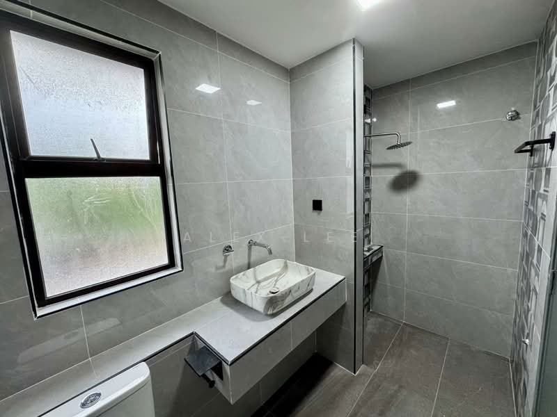 2-storey Terraced House for Sale in Klang (Selangor) - Alex Lee - Bathroom - PropertyGuru.com.my