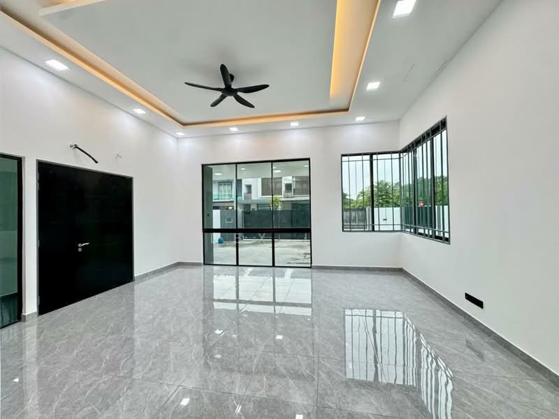 2-storey Terraced House for Sale in Klang (Selangor) - Alex Lee - Living Room - PropertyGuru.com.my