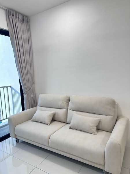 Service Residence for Rent at Vivo Executive Apartment - Jayden Yeap - Living Room - PropertyGuru.com.my