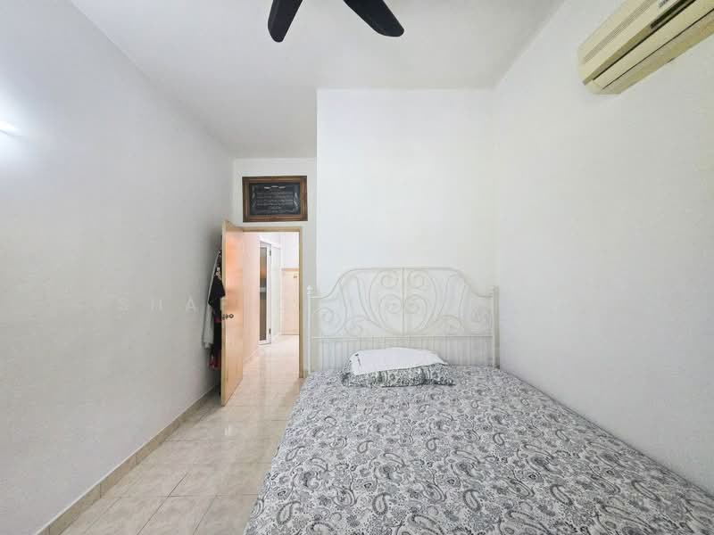 Terraced House for Sale in Bandar Kinrara Seksyen 5 (Bandar Kinrara) - Shafiq Muttalib - Bedroom - PropertyGuru.com.my