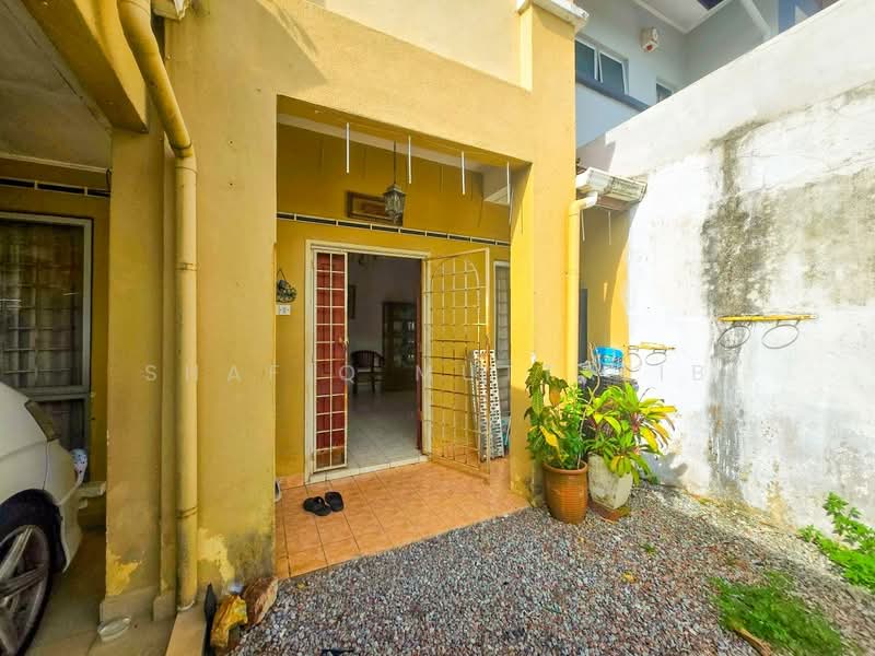 Terraced House for Sale in Bandar Kinrara Seksyen 5 (Bandar Kinrara) - Shafiq Muttalib - Exterior - PropertyGuru.com.my