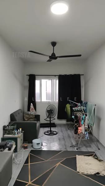 Pangsapuri untuk Dijual di Kemuning Idaman - Alex Lee - Living Room - PropertyGuru.com.my