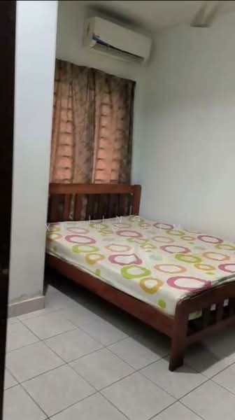 Rumah Teres 2 Tingkat untuk Dijual di TAMAN PUCHONG UTAMA (Puchong) - Jing Xiong Lim - Bedroom - PropertyGuru.com.my