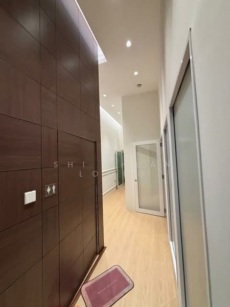 Retail Space for Rent in Petaling Jaya (Selangor) - Shi Chuan Loong - Corridor - PropertyGuru.com.my
