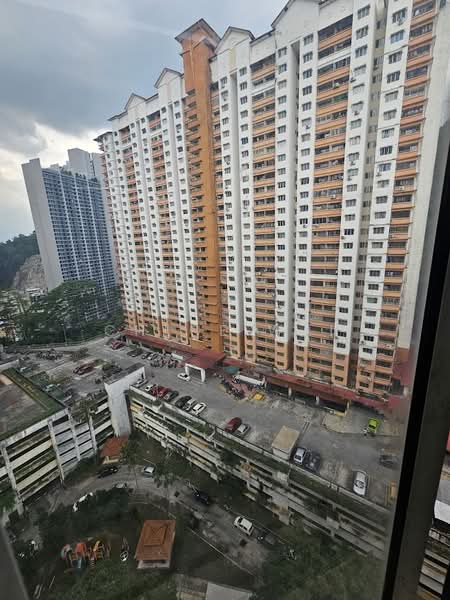 Pangsapuri untuk Dijual di Flora Damansara Apartment - Chloe Wai - Exterior - PropertyGuru.com.my