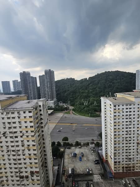 Pangsapuri untuk Dijual di Flora Damansara Apartment - Chloe Wai - Exterior - PropertyGuru.com.my