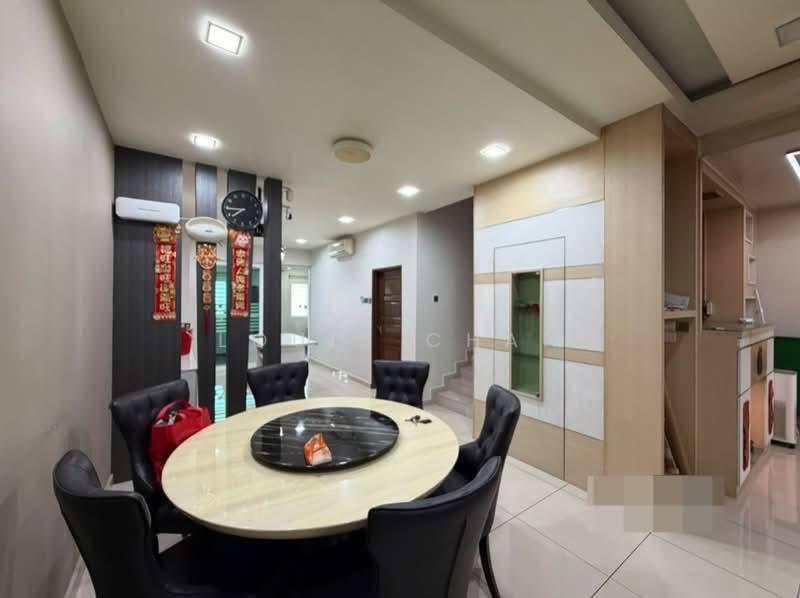 Rumah Teres 2 Tingkat untuk Dijual di Taman Sentosa Perdana (Klang) - Louis Chan - Dining Room - PropertyGuru.com.my