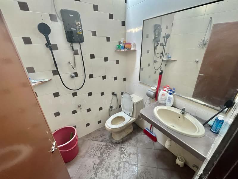 2-storey Terraced House for Sale in Teluk Pulai (Klang) - Noraini Dahan - PropertyGuru.com.my