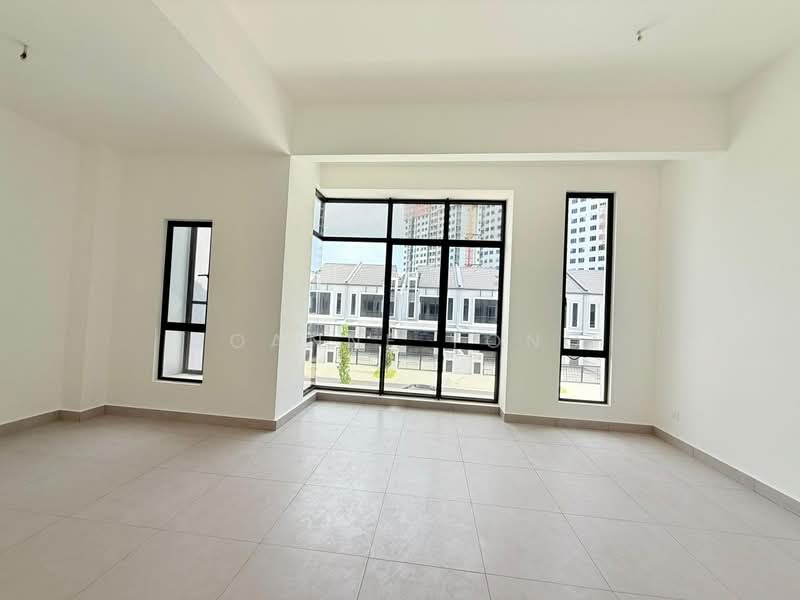 2-storey Terraced House for Sale in Taman Mount Austin (Tebrau) - JOANNE YONG - Living Room - PropertyGuru.com.my