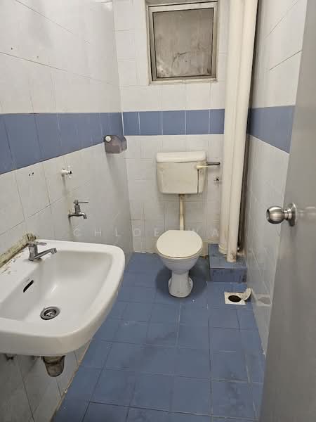 Flat for Sale at Flora Damansara Flat - Chloe Wai - Bathroom - PropertyGuru.com.my