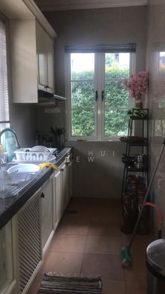 Bungalow for Rent in Mont Kiara (Kuala Lumpur) - Yee Hui Sew - Kitchen - PropertyGuru.com.my