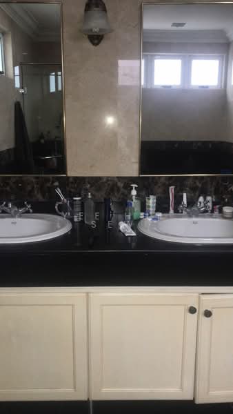Bungalow for Rent in Mont Kiara (Kuala Lumpur) - Yee Hui Sew - Bathroom - PropertyGuru.com.my