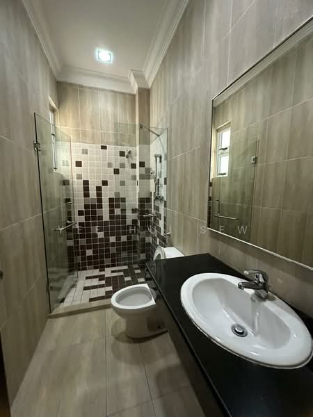 Bungalow House for Rent in Mont Kiara (Kuala Lumpur) - Yee Hui Sew - Bathroom - PropertyGuru.com.my