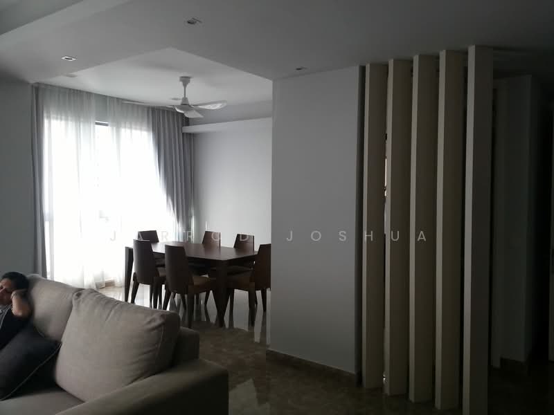 Kondominium untuk Dijual di Kiaramas Danai - Jarrod Joshua - Living Room - PropertyGuru.com.my