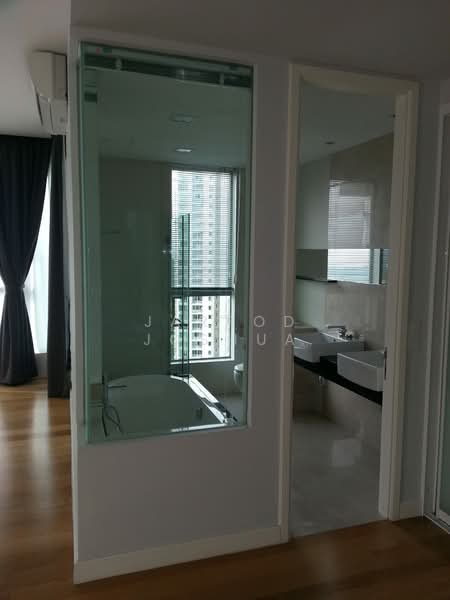Kondominium untuk Dijual di Kiaramas Danai - Jarrod Joshua - Bathroom - PropertyGuru.com.my