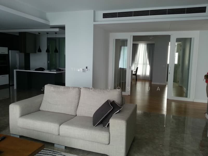 Kondominium untuk Dijual di Kiaramas Danai - Jarrod Joshua - Living Room - PropertyGuru.com.my
