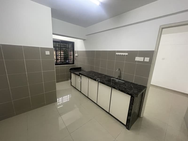 Flat for Rent at Farlim 4 - Hong . - PropertyGuru.com.my