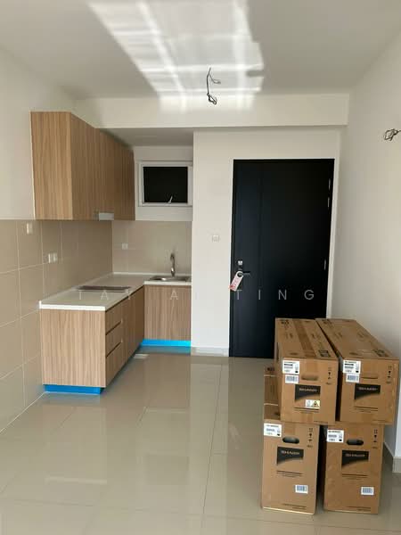 Service Residence for Sale at TRELLIS RESIDENCES - Tay Ai Ting - Kitchen - PropertyGuru.com.my