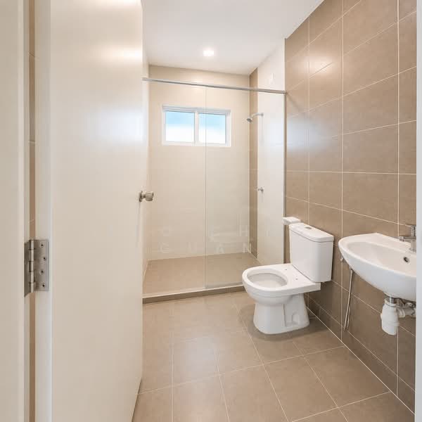 Semi-Detached House for Rent in Seri Kembangan (Selangor) - Kho Chng Guan - Bathroom - PropertyGuru.com.my