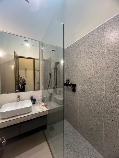 3-storey Terraced House for Rent in Mont Kiara (Kuala Lumpur) - Debbie Wong - Bathroom - PropertyGuru.com.my
