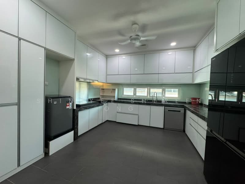 Rumah Berkembar untuk Disewa di Kuala Lumpur (Kuala Lumpur) - Shin Yee Shereen Ong - Kitchen - PropertyGuru.com.my