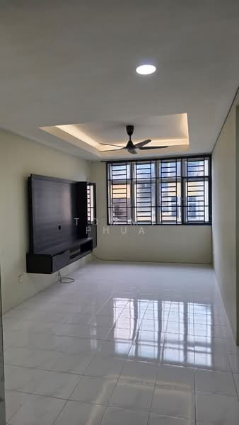 Pangsapuri untuk Disewa di Rose Villa Apartment - Tommy Phua - Living Room - PropertyGuru.com.my