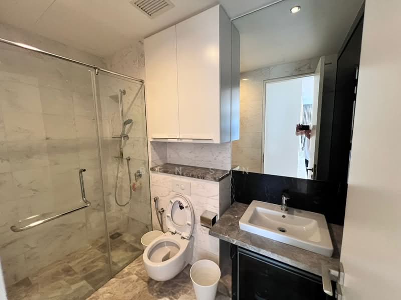 Service Residence for Sale at The Face Suites (Platinum Suites) - Ben Sin - Bathroom - PropertyGuru.com.my