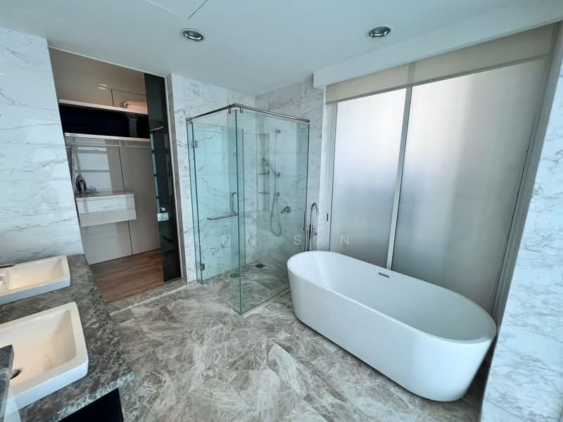 Service Residence for Sale at The Face Suites (Platinum Suites) - Ben Sin - Bathroom - PropertyGuru.com.my
