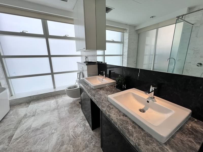 Service Residence for Sale at The Face Suites (Platinum Suites) - Ben Sin - Bathroom - PropertyGuru.com.my