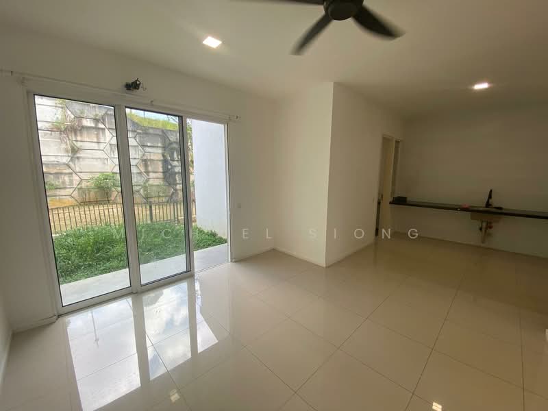 3-storey Terraced House for Rent in Tamansari (Rawang) - Michael Siong - Interior - PropertyGuru.com.my